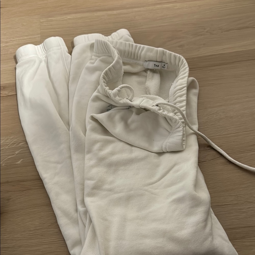 Aritzia White Jogger Pants